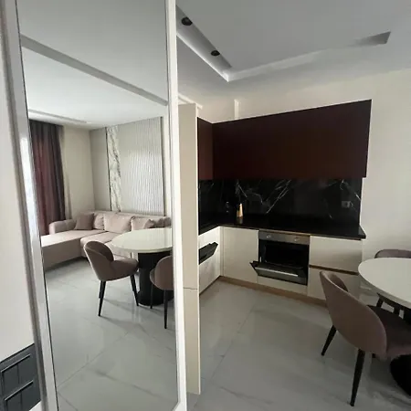 Cleopatra Home-38