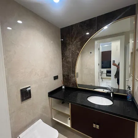 Cleopatra Home-38 *